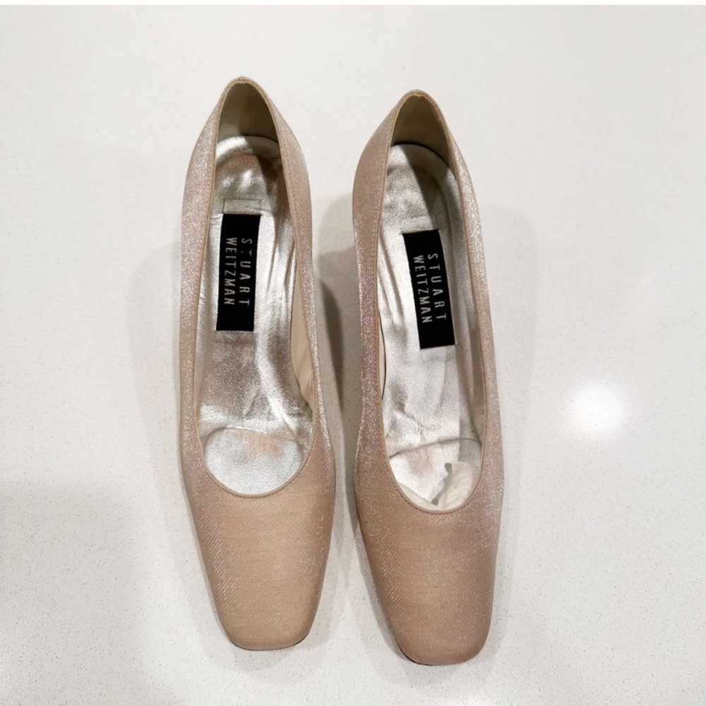 Stuart Weitzman Vintage Square Toe Cream Pumps Heels Women's sz 7.5 B